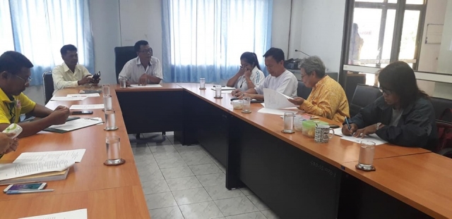 ประชุมเพื่อวางแผนการทำงาน และพิจารณาโครงการของตำบลมะขามเตี้ย